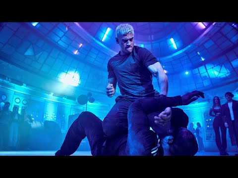 عصاب ة خطيره خطفو ليه بنتو وخصو يوصل ليها فساعة ولكن معارفينش معامن كيلعبو ملخص