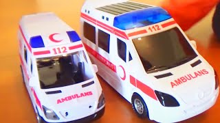 Yeni ışıkları yanan ambulans oyuncağımız geldi kaan arasa süprizimizi yaptık.