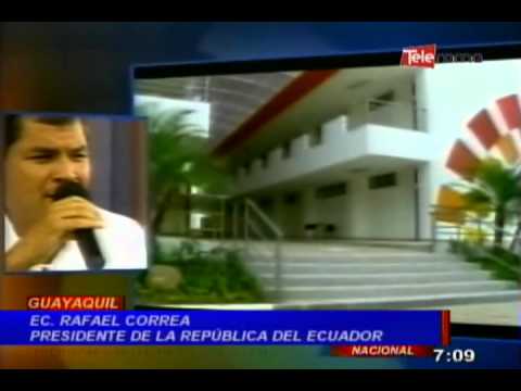 Correa recalca que lucha contra la pobreza está en la educación