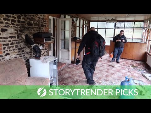 Urban Explorers Tour Double Murder House - Urban explorers have filmed themselves creeping around the scene of the puppy farm murders. 