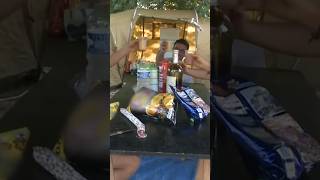 Saucisson et filles, VIVE LES VACANCES entre copains !