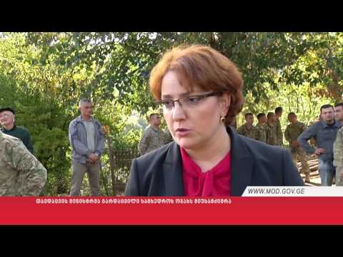 თავდაცვის მინისტრმა გარდაცვილი სამხედროს ოჯახს მიუსამძიმრა