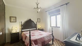 Large Vila for sale in Aljezur old town