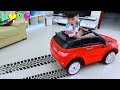 Kudo and Mama Pretend Play with Cleaning Toys Cars for Kids