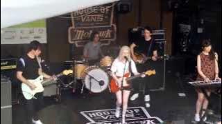 Alvvays, Next of Kin, Mohawk Patio at SXSW, Austin, 19.3.15