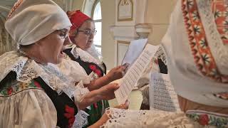 KNĚŽDUB-Z pohřbu folkloristy JOŽKY MATYÁŠE (ženský sbor na chóru)