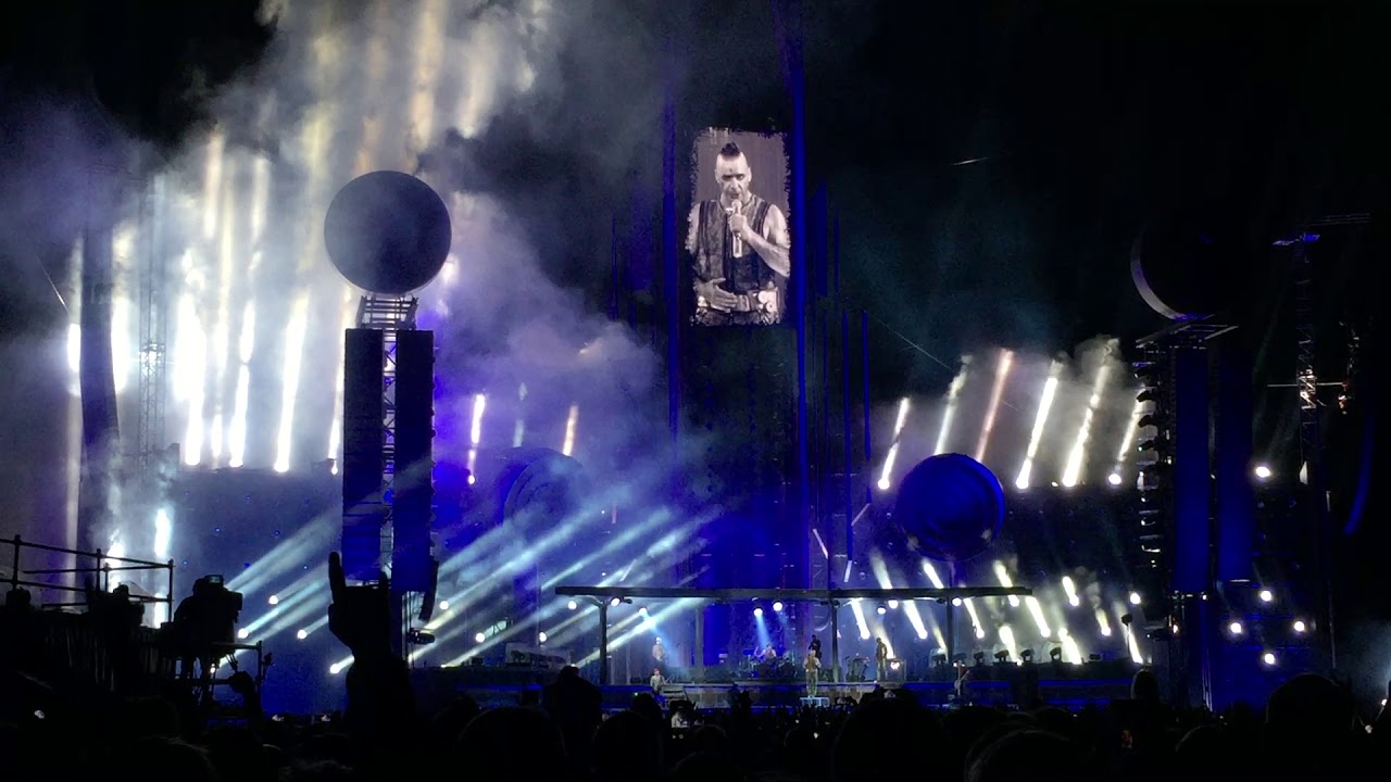 Rammstein - Ich Will (live in Riga 2019) FIRE show - YouTube