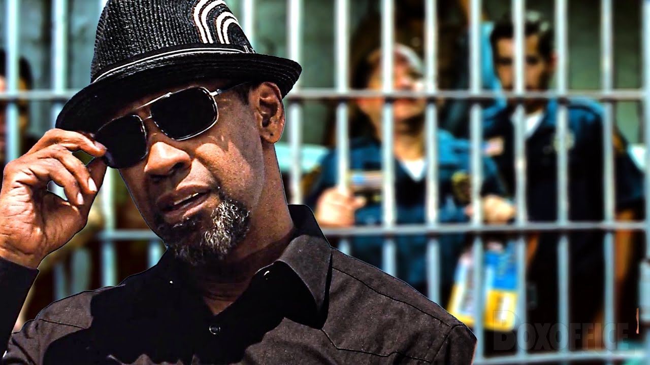 Denzel arrest the cops BEFORE robbing the bank | 2 Guns | CLIP