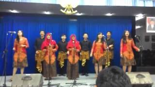 Download Lagu PSM UGM - Medley Tanah Airku (Vocal Group Teknik Kimia UGM - Teknisiade 2015) MP3 Download Lagu PSM UGM - Medley Tanah Airku (Vocal Group Teknik Kimia UGM - Teknisiade 2015) MP3