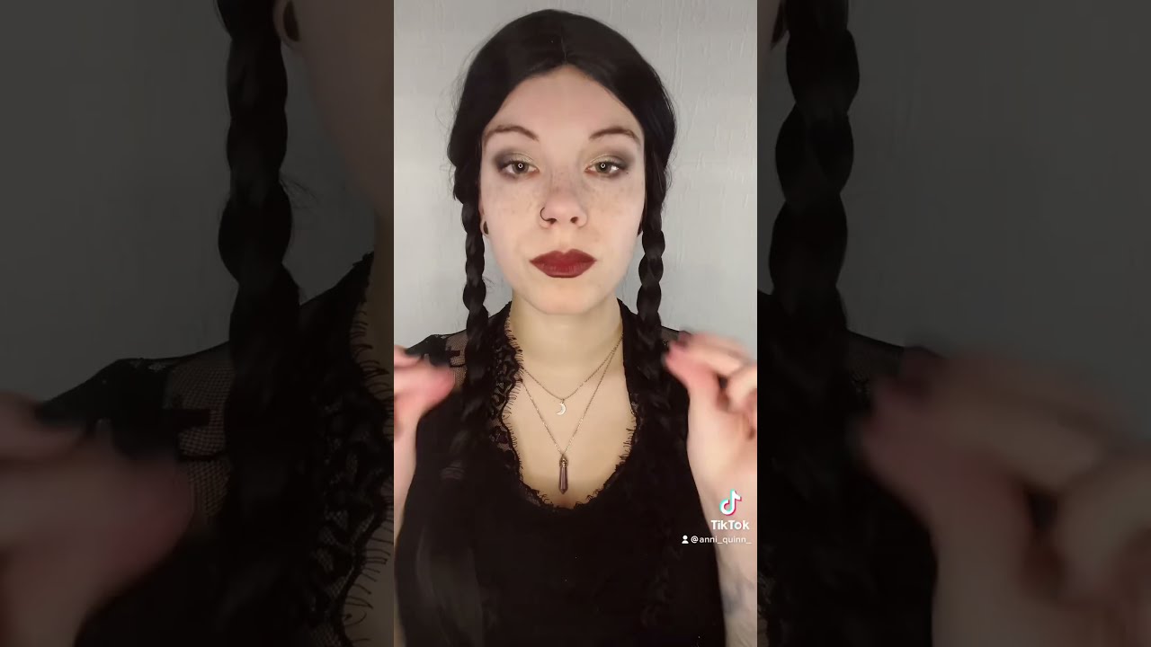 Morticia Wednesday Swap Anni Quinn Addams Family