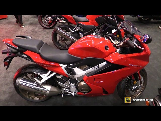 バイク HONDA VFR800F 2016 Honda VFR800 FDE - Walkaround - 2015 AIMExpo Orlando - YouTube