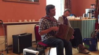 Staffordshire Hornpipe played by Andy Cutting