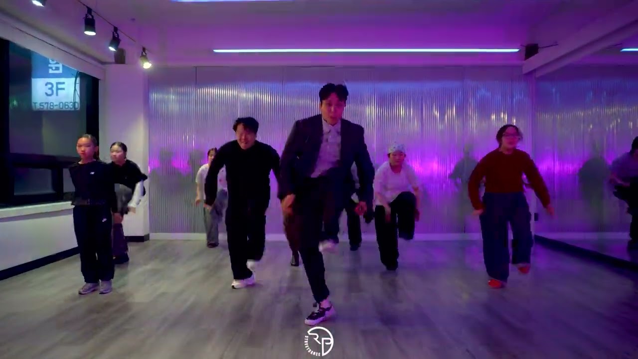 천안 두정동 락킹 런피플스트릿댄스학원 천안점 FUNKY JJ