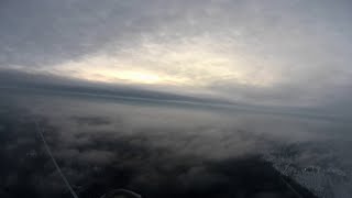 Вечерний полёт с облаками
