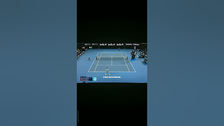 mindblowing rally from djokovic and Alcaraz