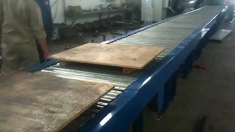 Băng tải pallet