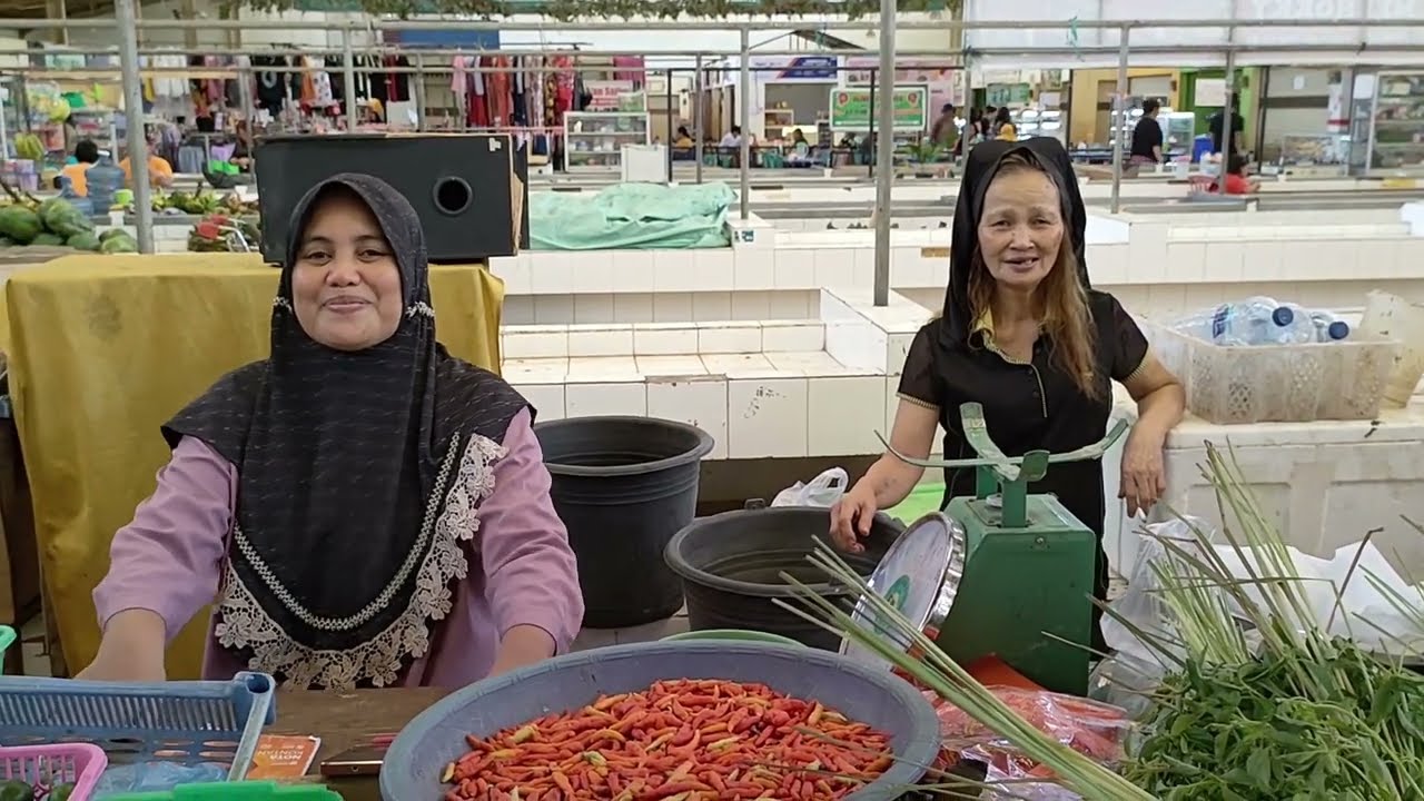 Kota Manado, H-4 PERAYAAN IDUL FITRI 2023, SUASANA PASAR SEGAR PAL 2, HARGA SEMBAKO RELATIF AMAN