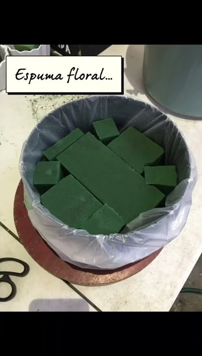 50 rosas en caja redonda