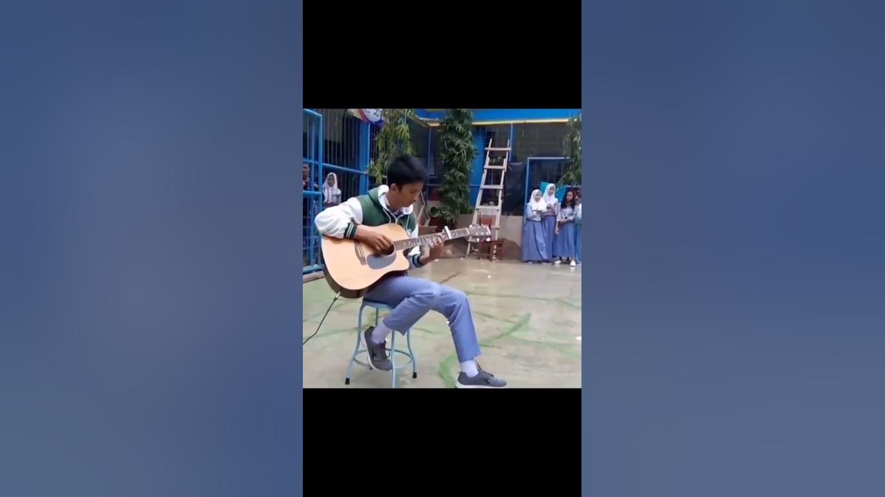 surat cinta untuk starla, tampil di perpisahan sekolah #fyp #viral #suratcintauntukstarla #gitar surat cinta untuk starla, tampil di perpisahan sekolah #fyp #viral #suratcintauntukstarla #gitar