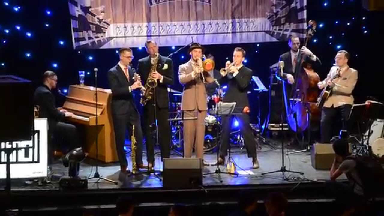 Battle Party at club New York - 1st Song (Harlem 2015)