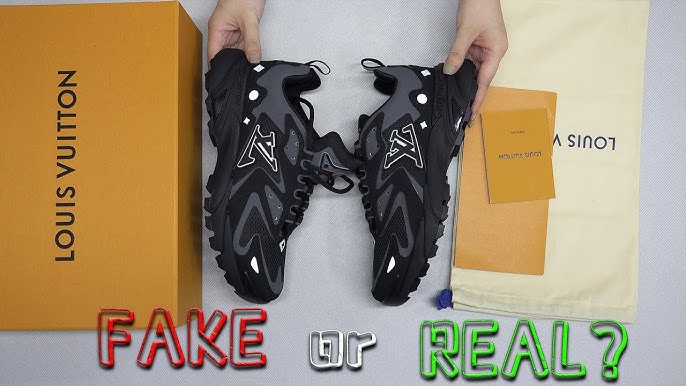 LV Runner Tatic Sneaker 1AA784 