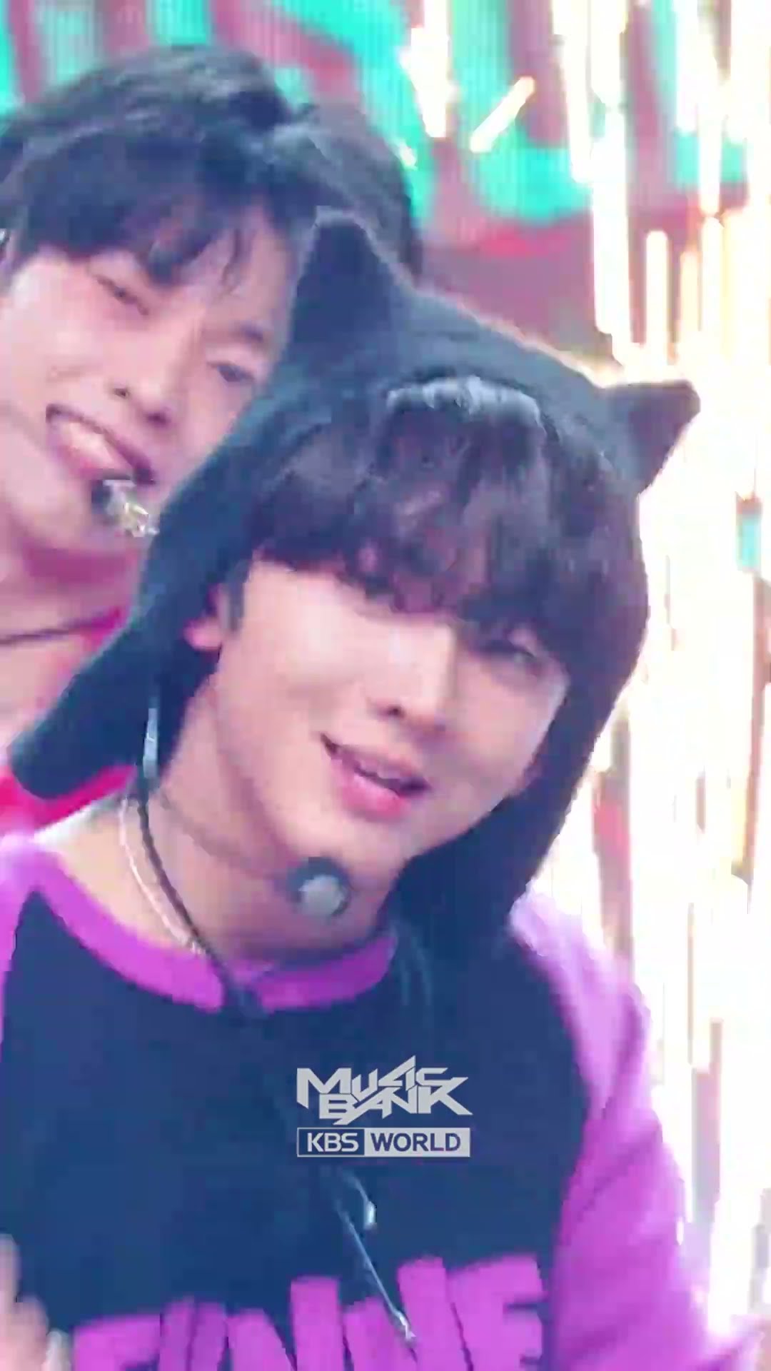 HOT MESS- EVNNE #HOTMESS #EVNNE #イブン #이븐 #Shorts #MusicBank | KBS WORLD TV