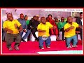 WATU WAFUPI WAMCHEZESHA MWIGULU WATUNZWA PESA Na WANANCHI HADI VIONGOZI WATU WAFUPI WAMCHEZESHA MWIGULU WATUNZWA PESA Na WANANCHI HADI VIONGOZI