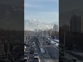 Almaty road trip. 26 Января 2025, горы и улица Саина. #kazakhstan #roads #almaty