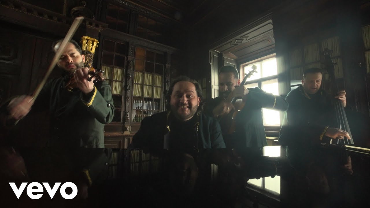 Παρακολούθηση Janoska Ensemble - Bartók: Romanian Folk Dances in Janoska Style - I. Jocul cu bâta στο YouTube Παρακολούθηση Janoska Ensemble - Bartók: Romanian Folk Dances in Janoska Style - I. Jocul cu bâta στο YouTube