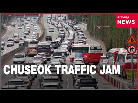 Chuseok traffic clogs highways as travelers head to and from hometowns