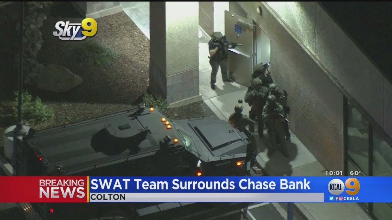 1 Officer Injured In Attempted Bank Robbery In Colton ... - 