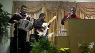 Video thumbnail of "Los Relampagos de Cristo - Descansa Ya"