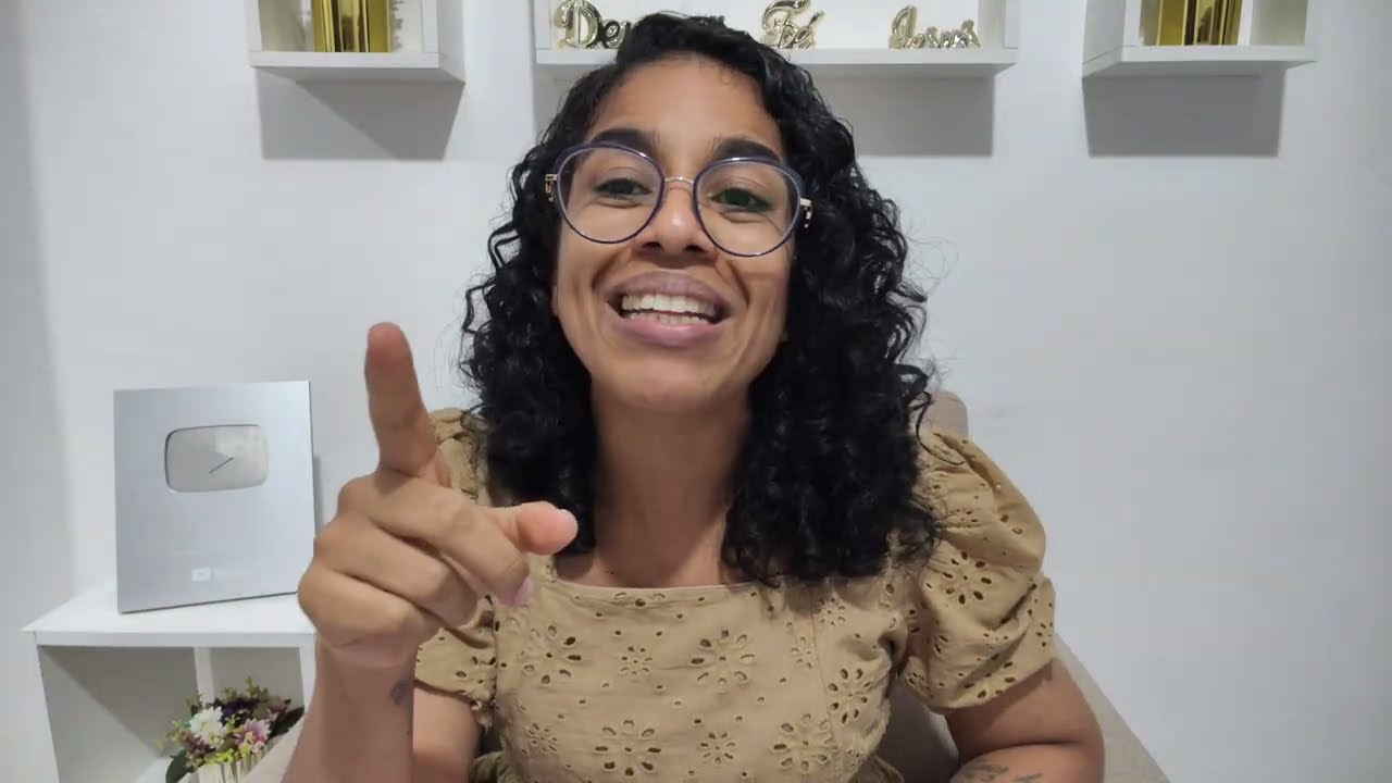 DEUS TRAZ RESPOSTA AO TEU FAVOR!