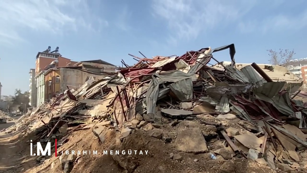 DEPREM SONRASI PAZARCIK NORMALE DÖNMEYE ÇALIŞIYOR | PAZARCIKTA CONTEYNER KENT KURULUMU