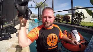 One Handed Scuba Mask Removal and Replace - CORE - Clint Seeley
