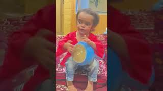mummy🕊️ hund🍀 Khan 🥰ma✨jer  kashmiri song singing by little girl🍀🕊️✨