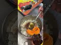 … 跟風一下最近很流行的鮪魚拌飯 加入你要的食材之後全部喇喇ㄟ 你將會獲得⋯         一口鮪魚飯糰⋯⋯😂  #鮪魚拌飯 #鮪魚飯糰 #跟風食物