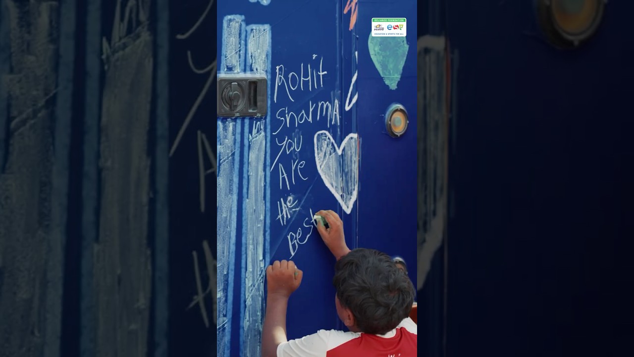 What a wholesome way to send @RelianceFoundationTV #ESAMatchDay messages to our boys! 🥹💙
