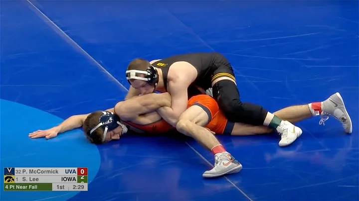125lbs Spencer Lee (Iowa) tech fall Patrick McCorm...