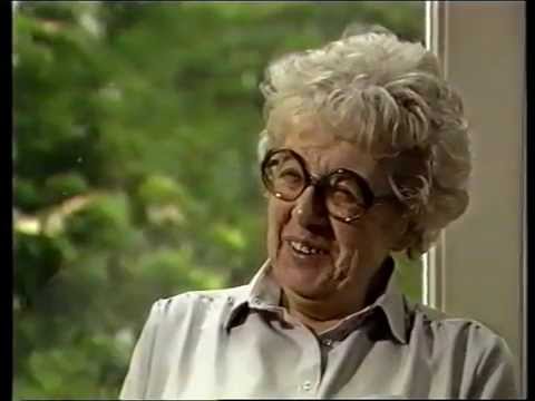 Interview Annie M.G. Schmidt over haar leven en werk, 1984, deel 1.