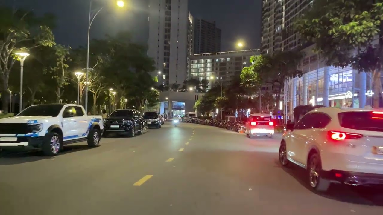 Night ride Chill Mood so happy when I live in Viet Nam 