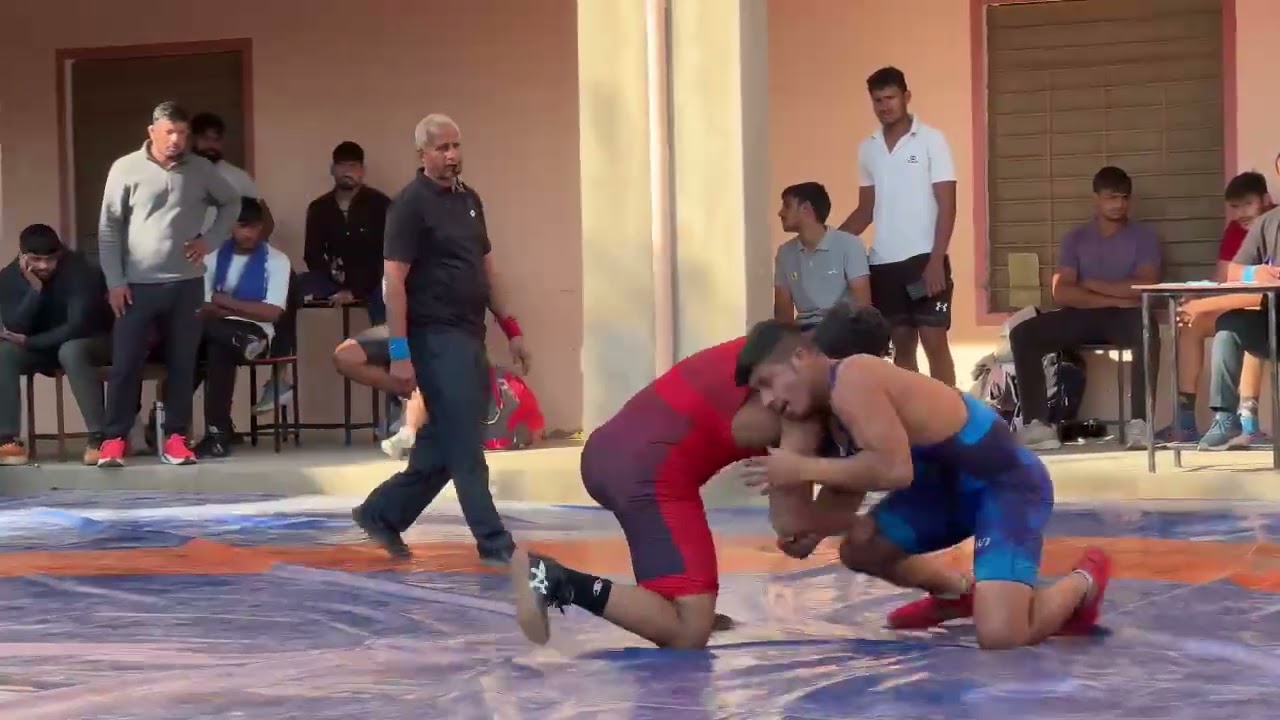 RGPG College Thoi. shekhawati university sikar Rajsthan (wrestling 79kg  semifinal)(Yash v Aman)