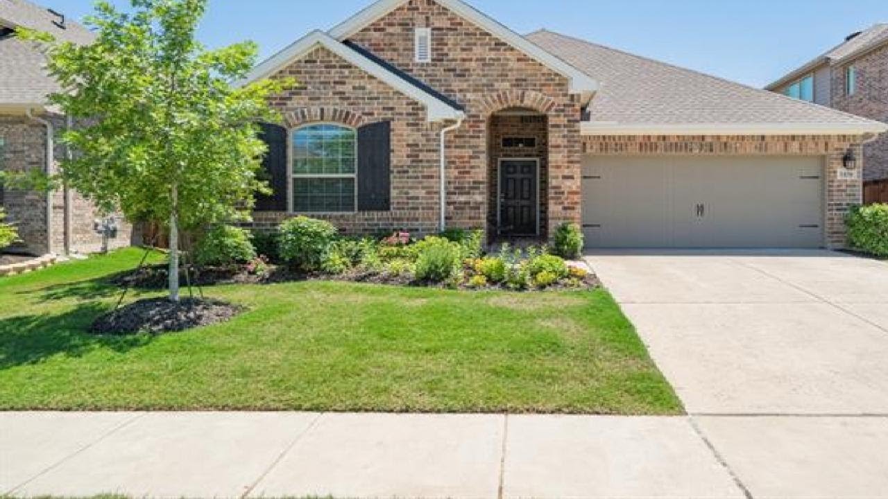 1436 Eclipse Road, Aubrey, TX Presented by GroupWatson Real Estate Team