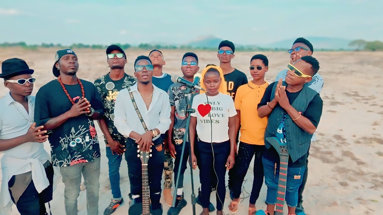 SOCORRO BALAMA O Grito Satírico (Anthamala,Hintepiha,DJ Assimo Dunast) - Homenagem Irónica à Guerra