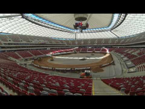 Building the track - LOTTO Warsaw FIM Speedway Grand Prix of Poland