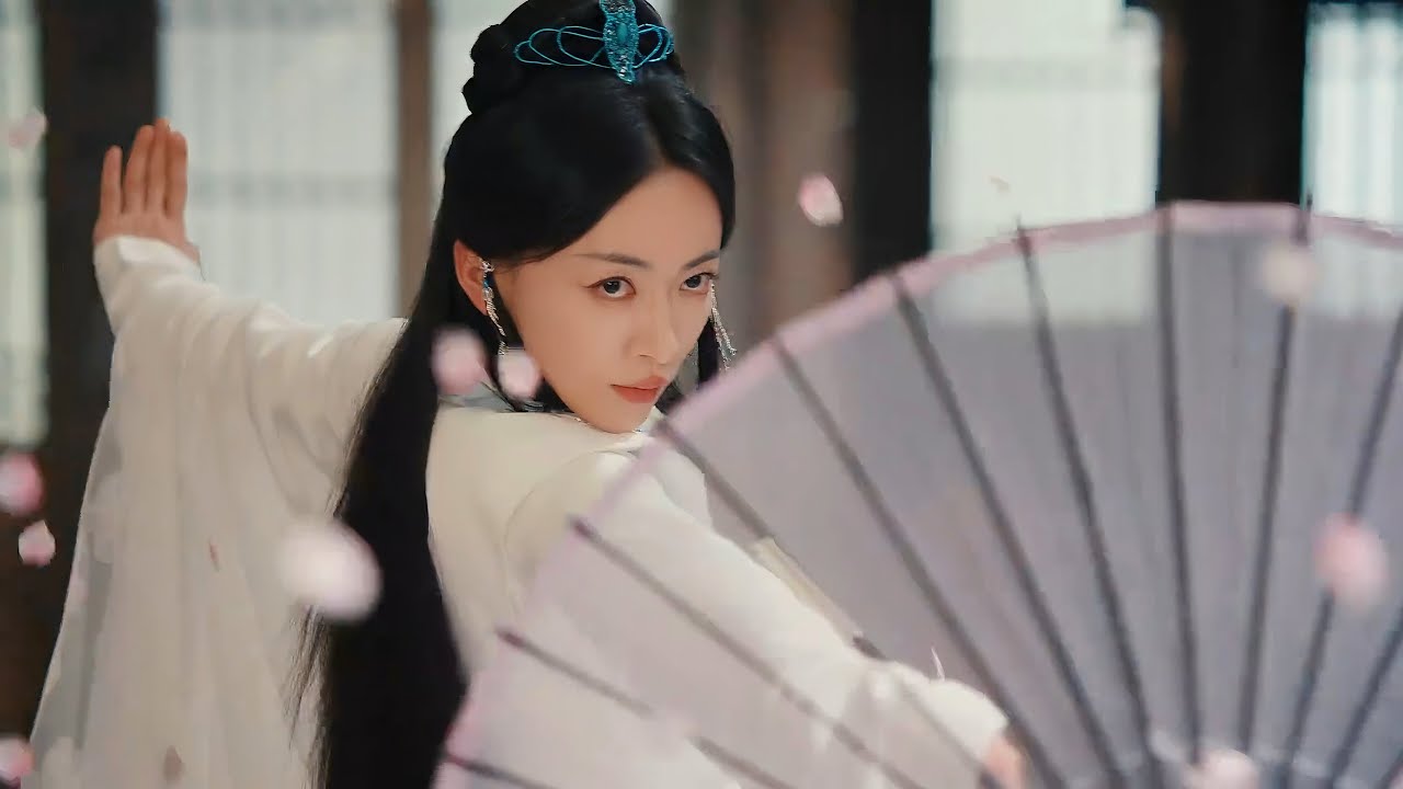 【搶先看】侍女在宮中跳舞不小心暴露刺客的身份,武功高强旁人驚呆了!#chinesedrama #drama #古装 #春花焰 #吴谨言 ...