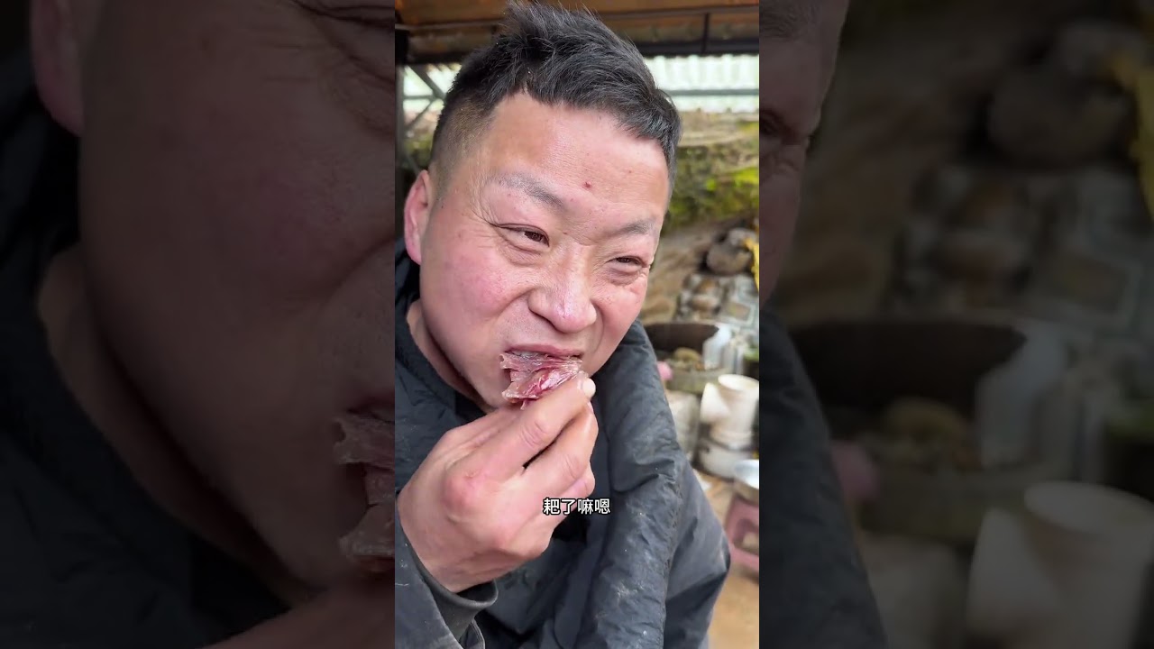 腊猪头肉承载着多少人童年的回忆、过年时一个猪头肉几兄妹你一块我一块拿在手里吃的场景历历在目#记录真实生活 #新农人计划 #三农 #农村美食