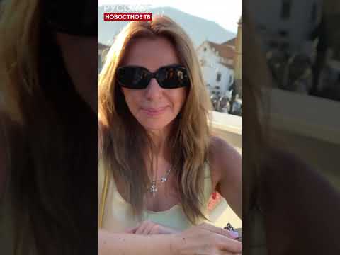 60-летняя АЛЕНА АПИНА примерила СВАДЕБНОЕ ПЛАТЬЕ! Кто ее молодой жених? #АленаАпина #singer #shorts