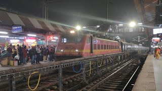 18623/Islampur - Hatia Express on Patna Junction in Bihar