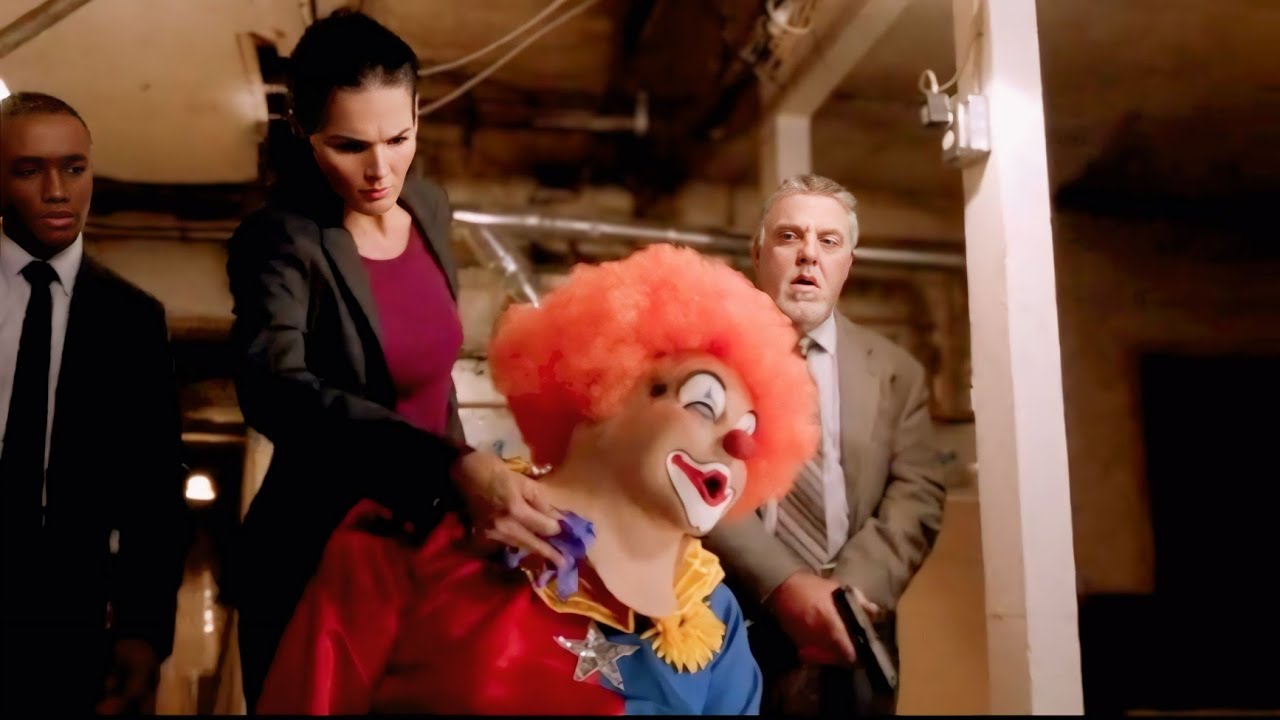 جريمة لمهرج معتدي الأولاد .. بيرجع بعد أختفاء سنين يخطف الاطفال ويعتدي عليهم وحقيقته بتكشف سر ماضي 